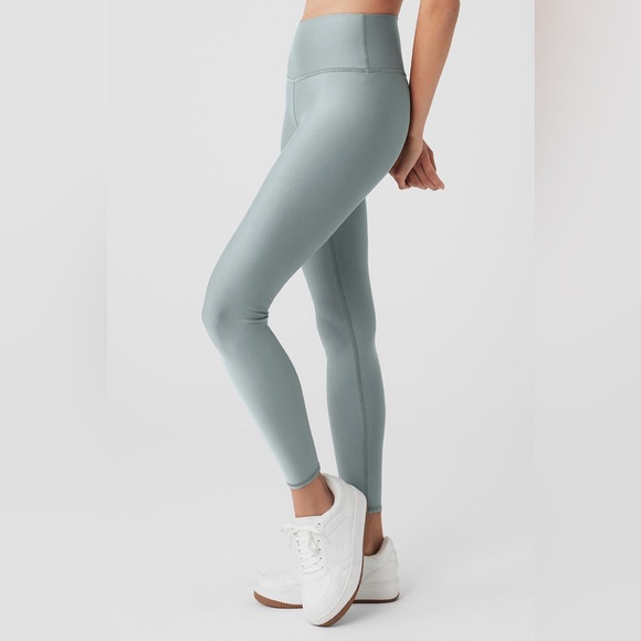 Alo Yoga 7/8 High-Waist Airlift Leggings - Light Green | M - Picture 13 of 16